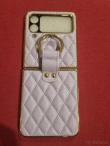 Samsung Galaxy Flip4 (7/15)