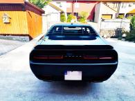 Dodge Challenger 5.7 V8 HEMI (8/20)