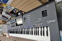 Yamaha Genos2 76-key, Yamaha Genos 76-Key , Yamaha Tyros5  Yamaha MODX8+ Plus