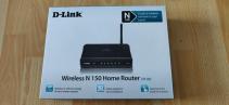 Rozbalený wifi router D-link DIR-600